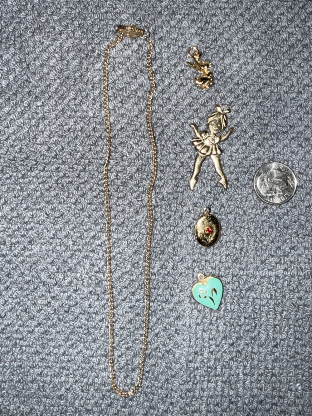 Vintage Childrens Gold Tone Necklace w/Cute Charms w/Teal Heart Charm Included.